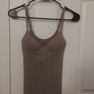 Uniqlo Airism ribbed v-neck camisole